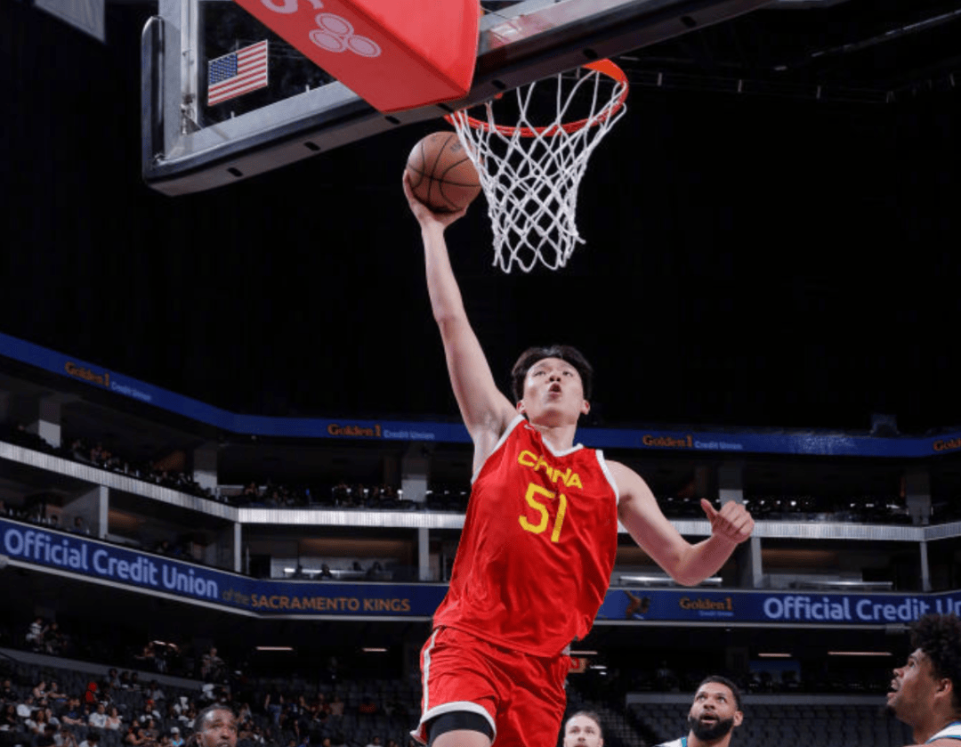当年姚明都得打斯杯如今杨瀚森也一样的简单介绍