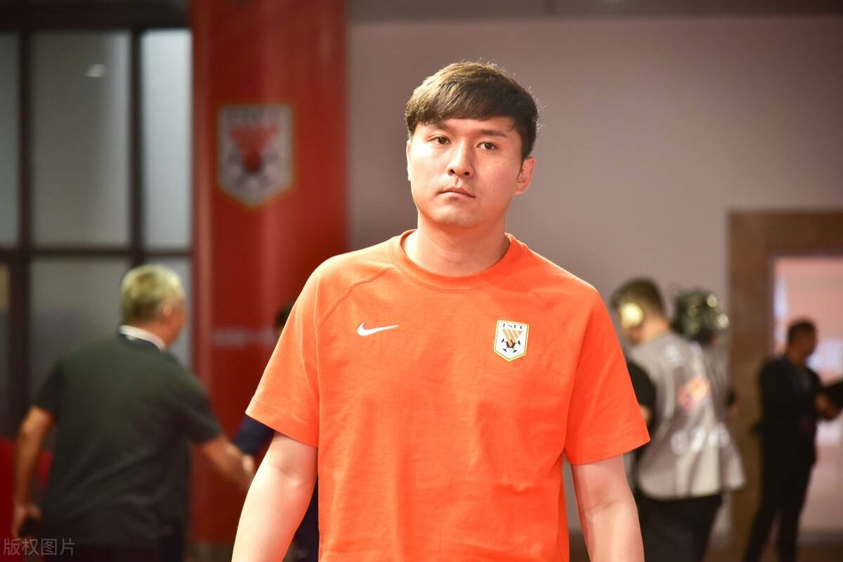 八戒体育-德转官宣！鲁能昔日亚冠主力中卫离队，未来加盟梅州客家的简单介绍