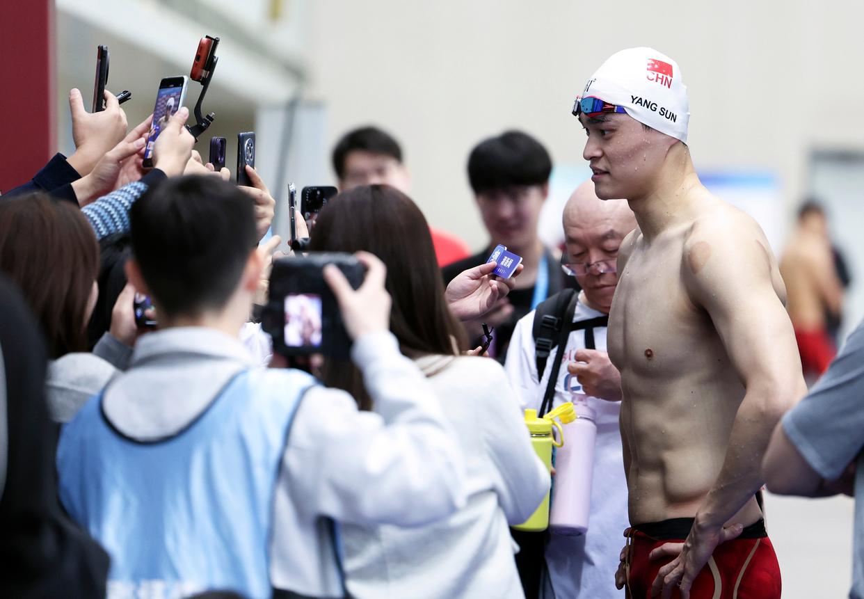 世锦赛男子4x200米自由泳接力预赛：中国队第六晋级决赛(世锦赛男子100米自由泳决赛)