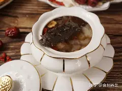 文藏柏斗草声躁，欧预赛内省特点(马坝斗草有那几个版本)